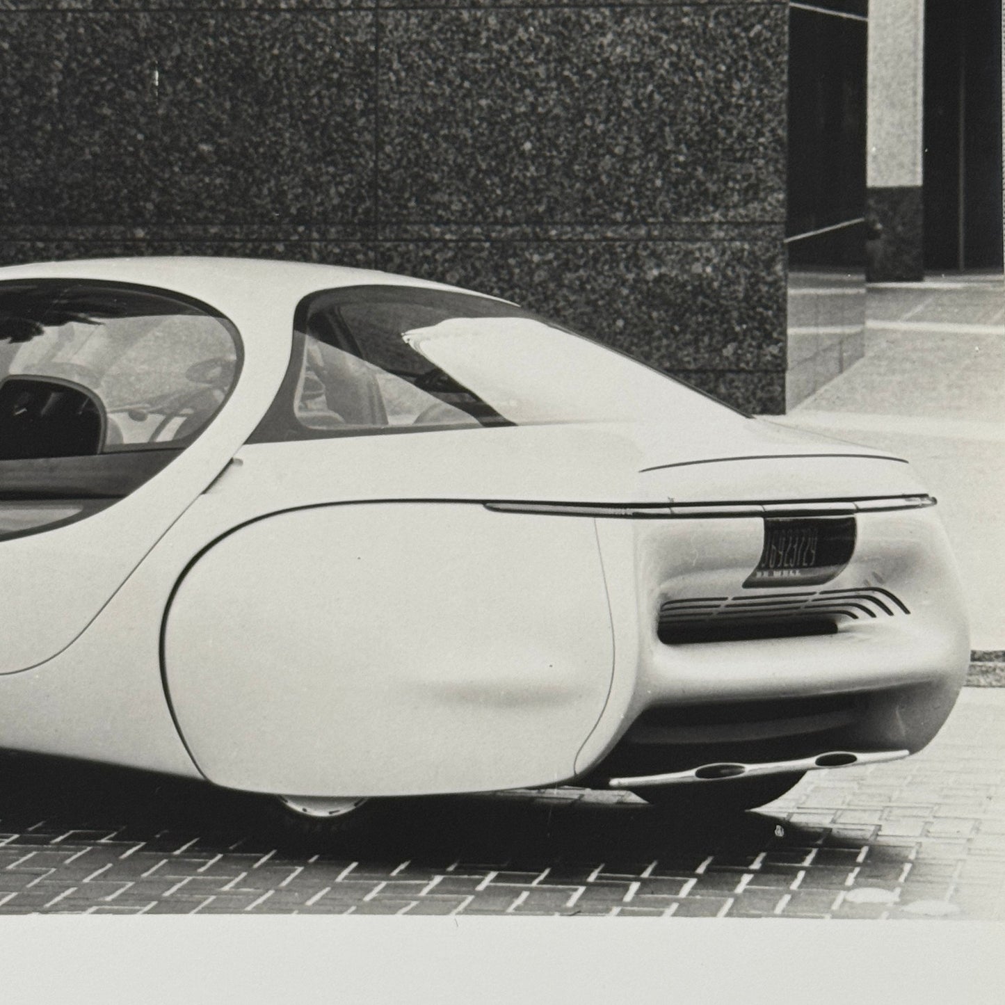 General Motors GM Ultralite Concept Car Prototype Press Photo Photograph Europe