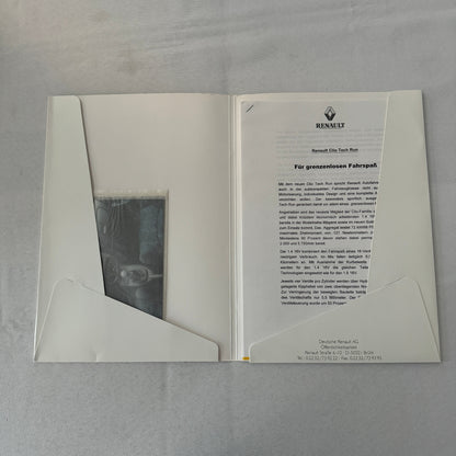 1999 Renault Clio Tech Run Car Press Kit Brochure Photos German Language