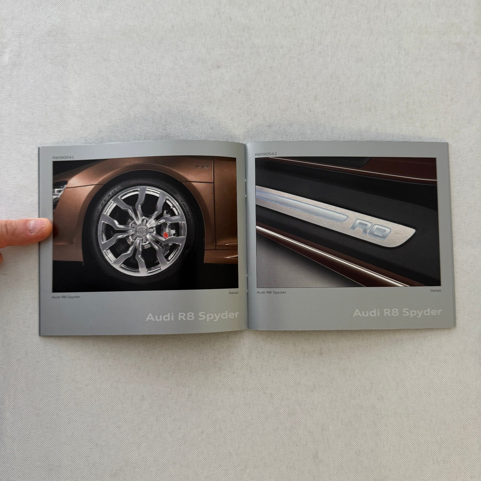2009 Audi Factory Press Kit Photo CD Brochure Audi R8 Spyder S5 Sportback