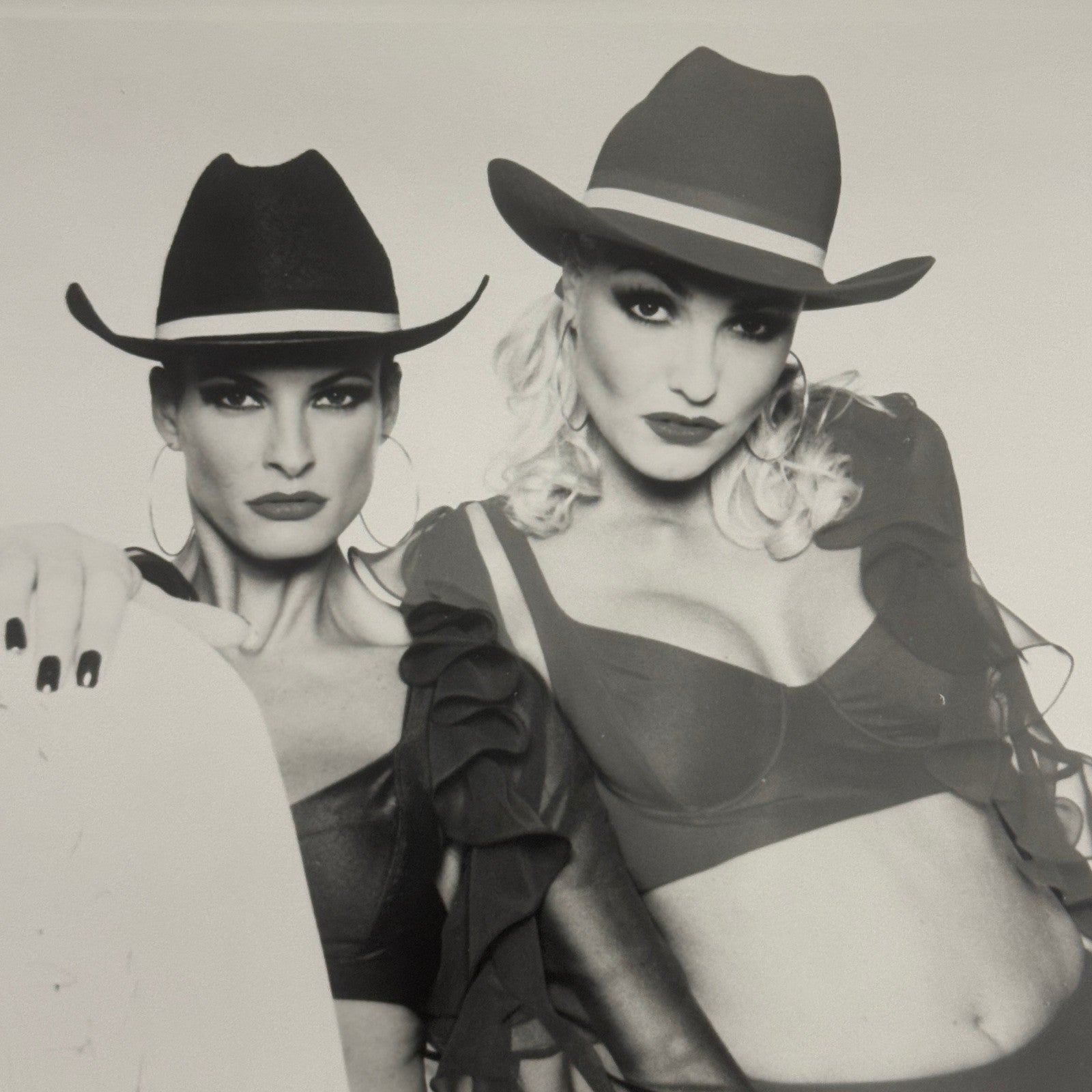 Los Umbrellos Music Publicity Press Photo Photograph Al Agami Grith Hojfeldt