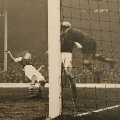 Press Photo Photograph Soccer Football Arsenal First Vienna Peter Platzer 1933