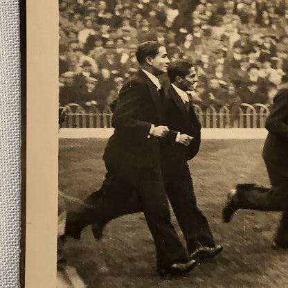 Press Photo Photograph Soccer Football 1933 Peruvian Team Arsenal v New Castle