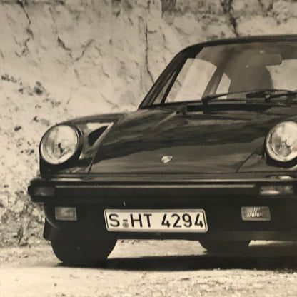 Vintage Porsche 911 Carrera Coupe Factory Werkfoto Photograph Press Photo 1985