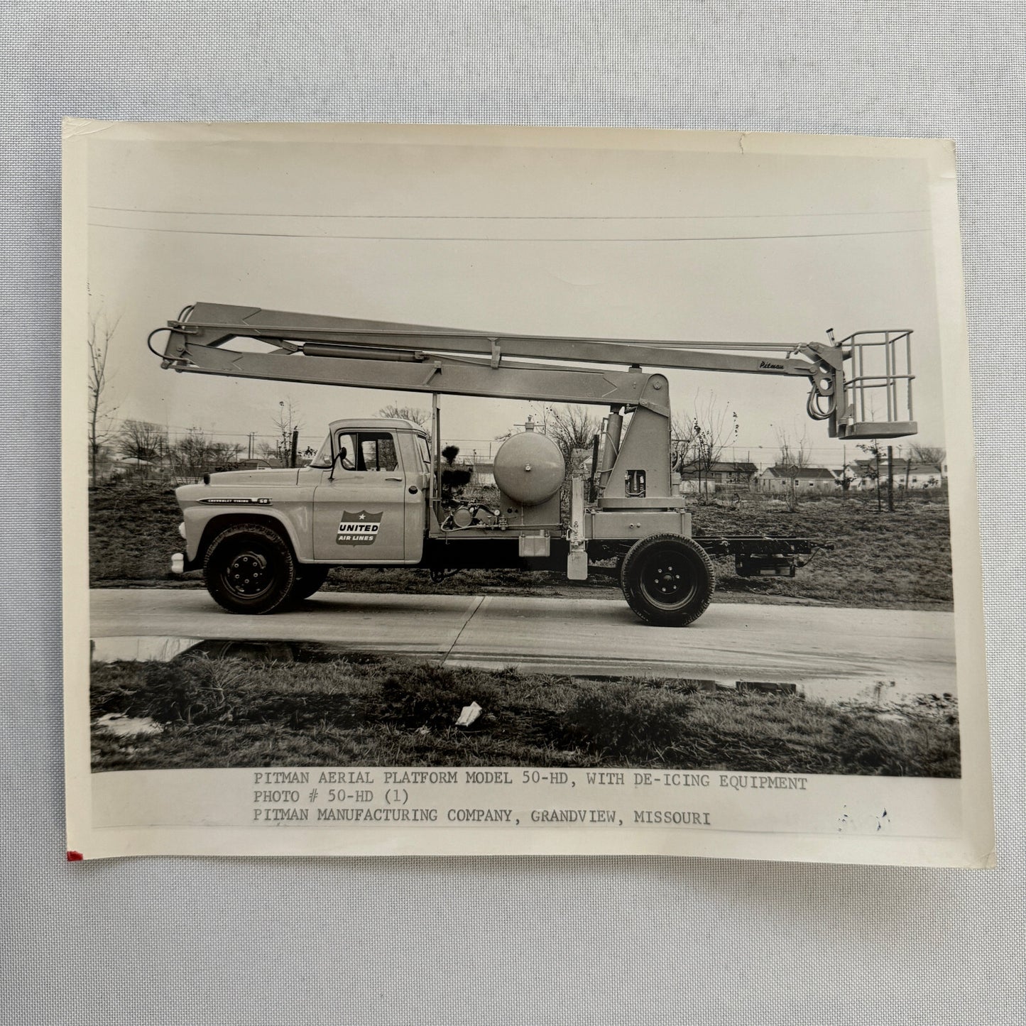 Vintage Chevrolet United Airlines De Icing Bucket Truck Photo Pitman Company