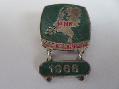 Vintage 1966 MNR Z.A.C ZAC de Slotridders European Car Club Rally Pin Badge
