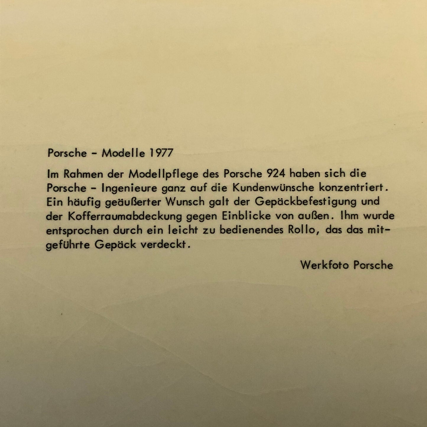 1977 Porsche 924 Coupe Factory Werkfoto Press Photo Photograph German