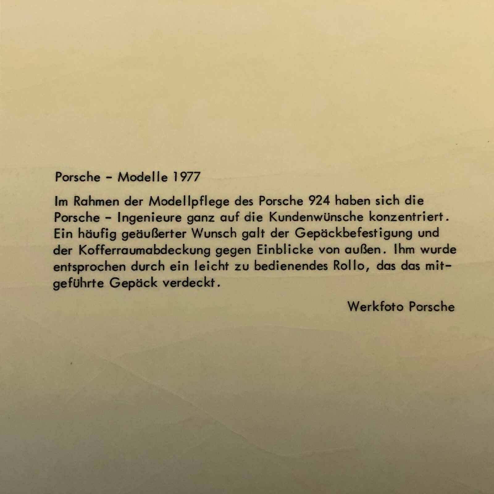 1977 Porsche 924 Coupe Factory Werkfoto Press Photo Photograph German