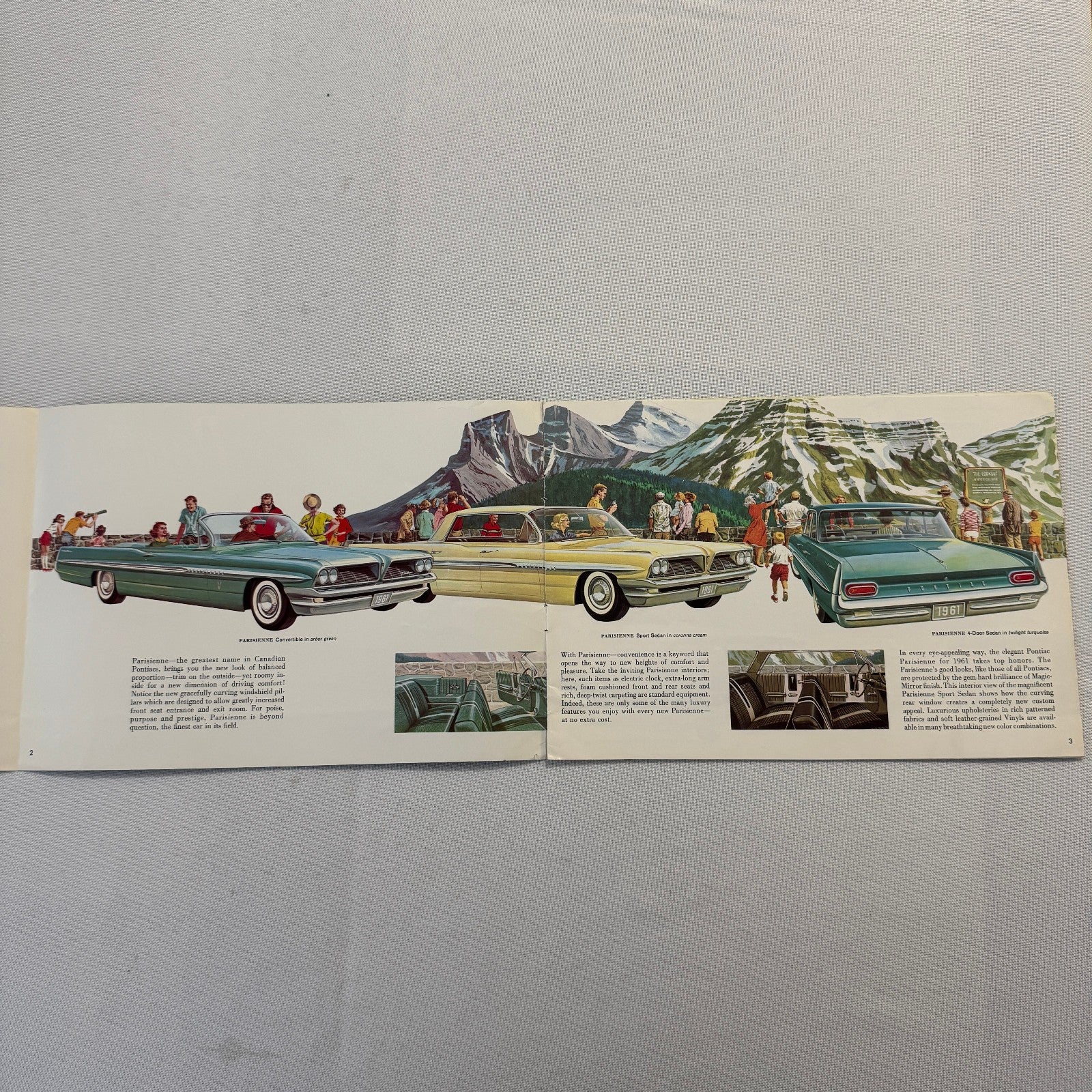 1961 Pontiac Sales Brochure Parisienne Laurentian Strato Chief Canadian Catalog
