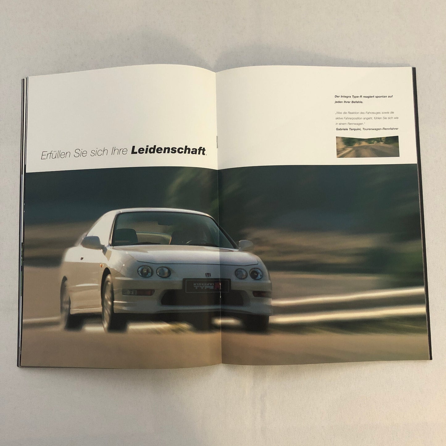 Honda Integra Type R Car Sales Brochure GERMAN Text European Market