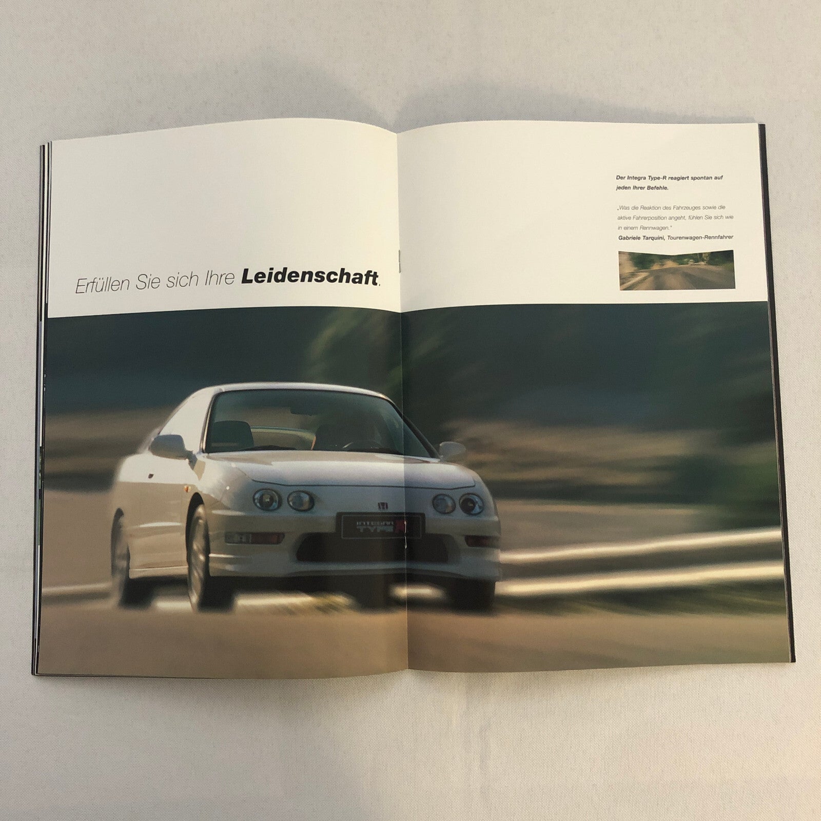 Honda Integra Type R Car Sales Brochure GERMAN Text European Market