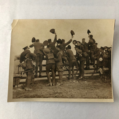 Vintage Press Photo Photograph 9th Queens Lancers Edinburgh 1933
