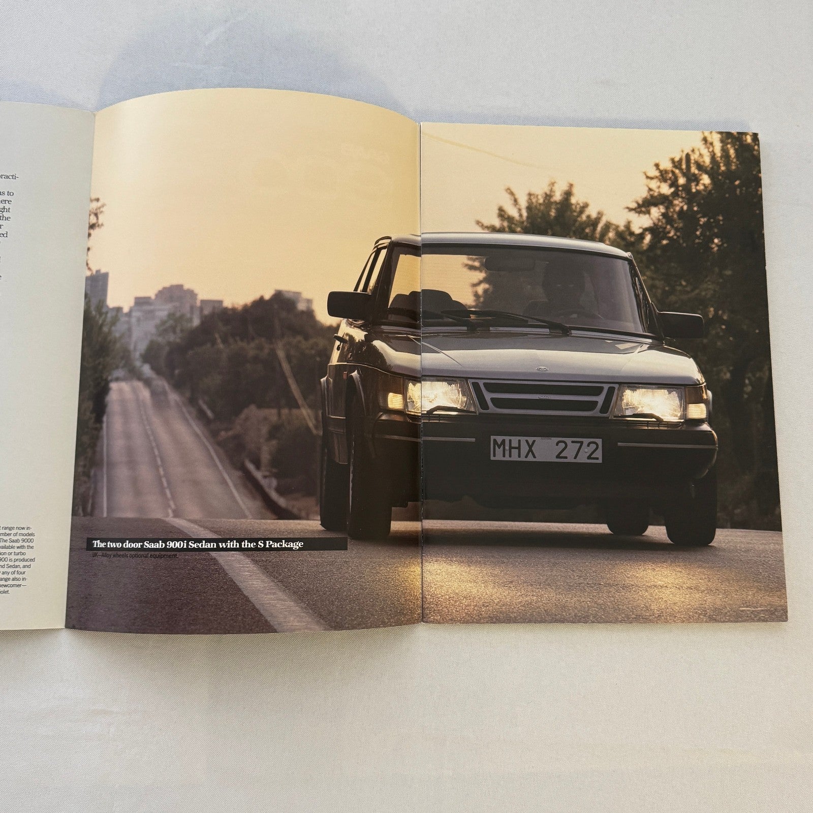 Vintage Saab 900 900i Car Sales Brochure Catalog Saab 1986 1987
