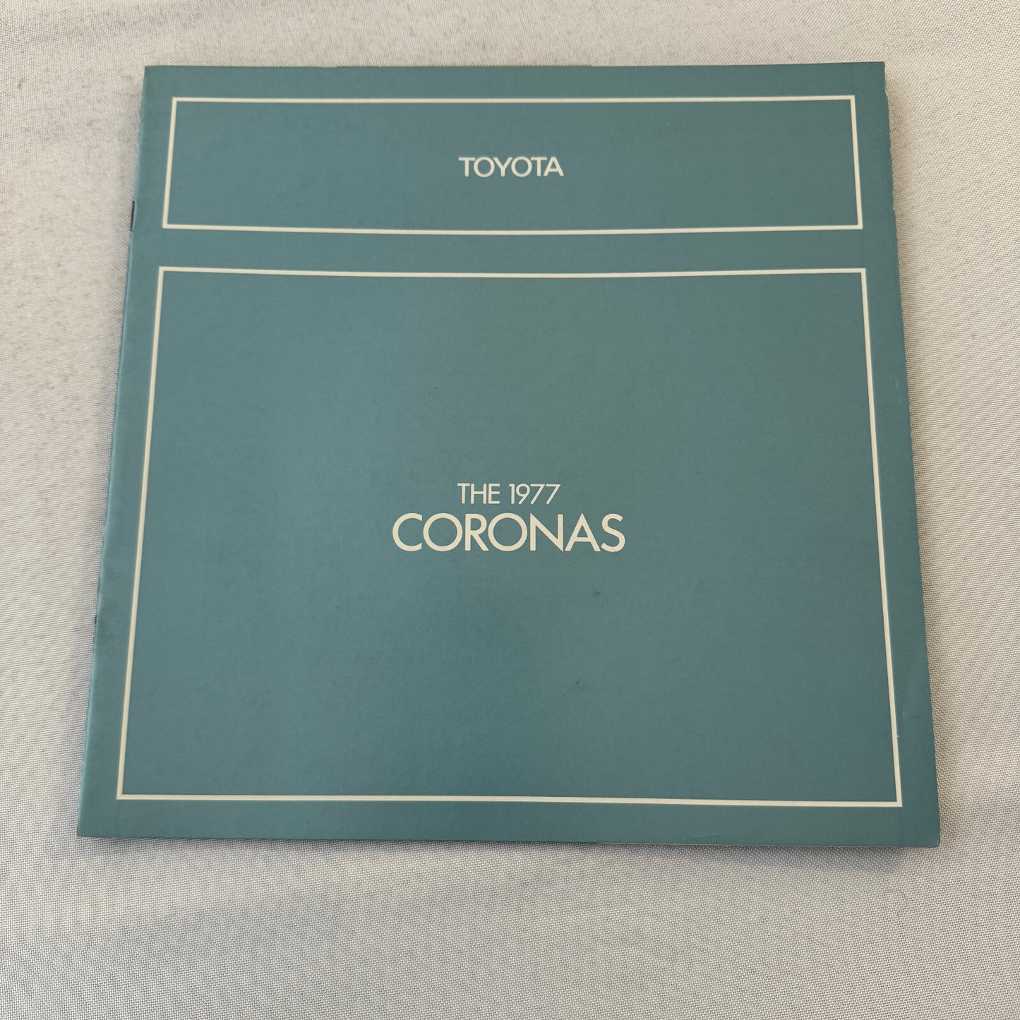 1977 Toyota Corona Car Sales Brochure Catalog Custom Sedan Deluxe Wagon Luxury