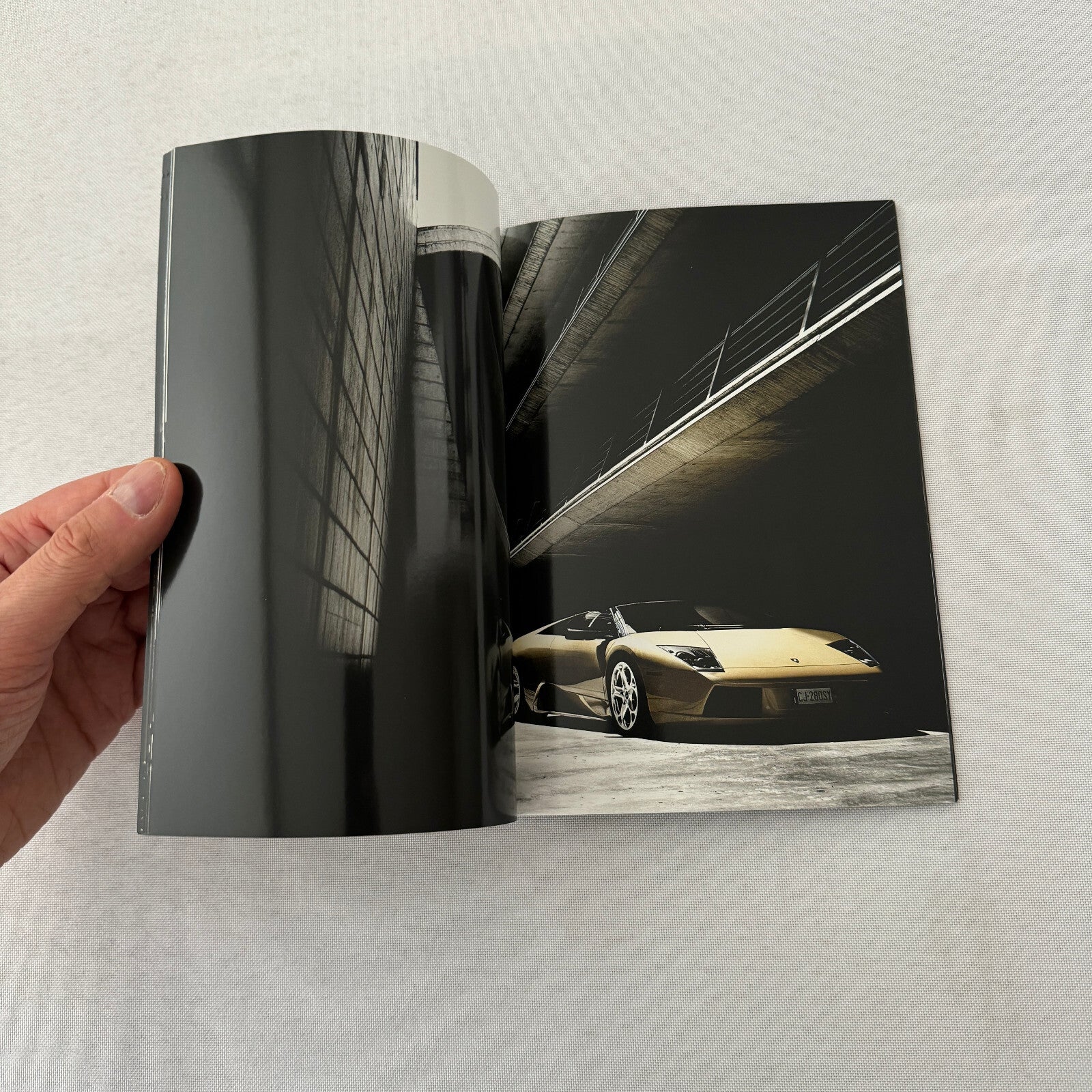 Lamborghini Murcielago ROADSTER Supercar Sales Brochure Catalog GERMAN Text