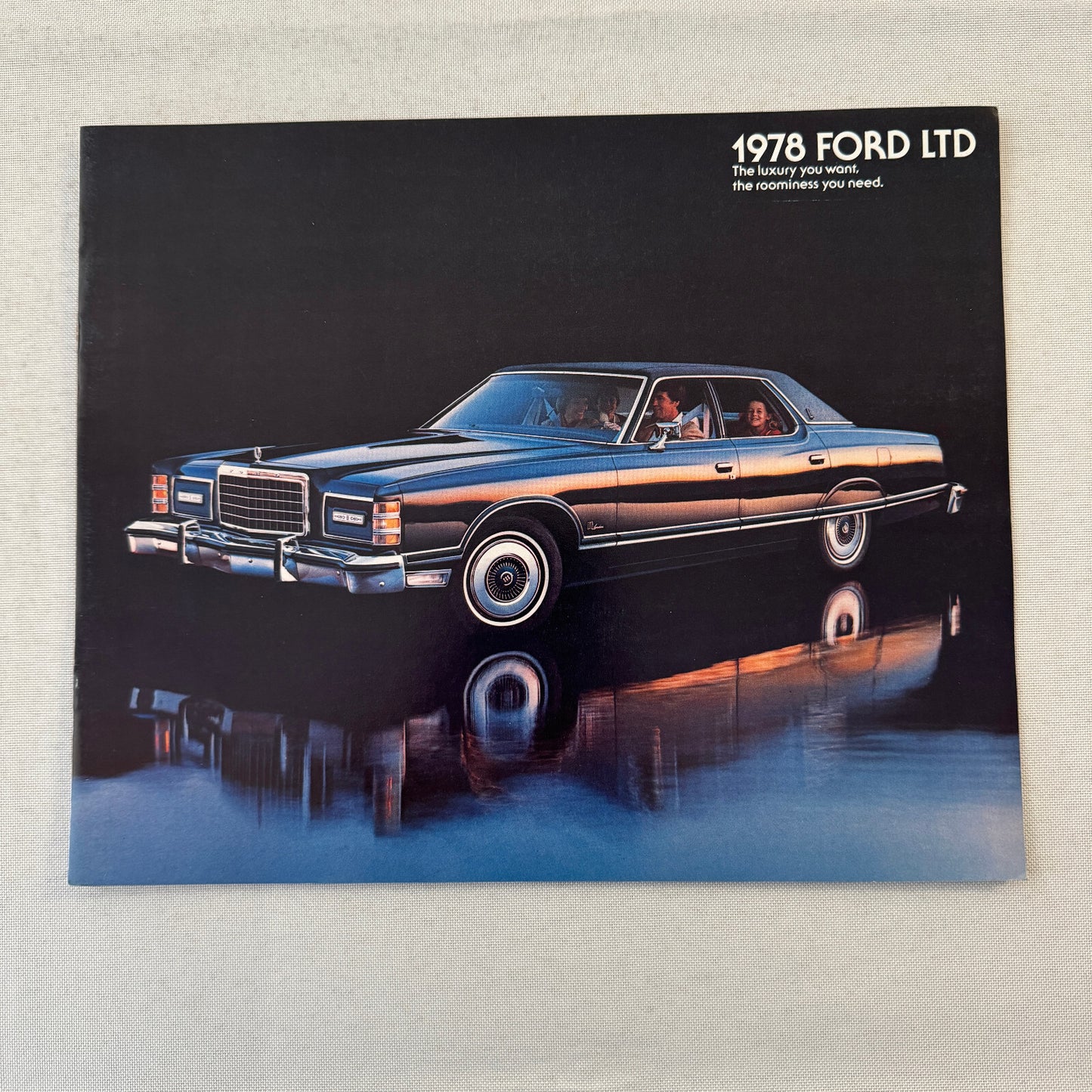 1978 Ford LTD Car Sales Brochure Catalog Hardtop Sedan Station Wagon Squire