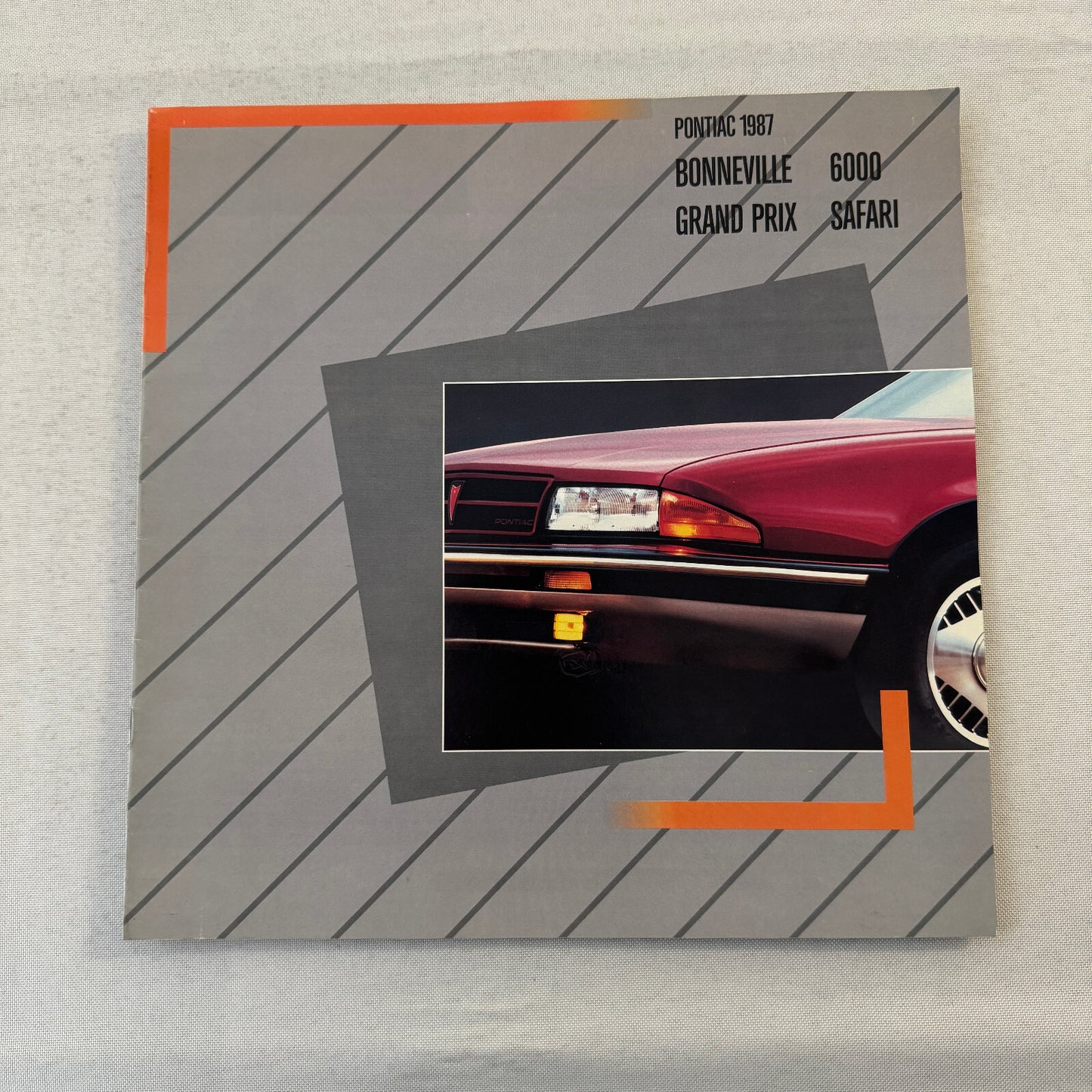 1987 Pontiac Car Sales Brochure Catalog Bonneville Grand Prix 6000 Safari Wagon