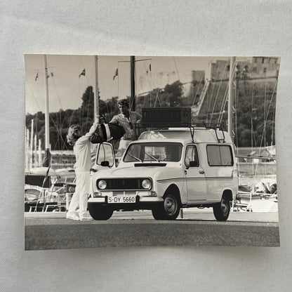 1980 Renault Press Kit Le Car Van Vagabund Renault ELF 20 Racing Car GERMAN