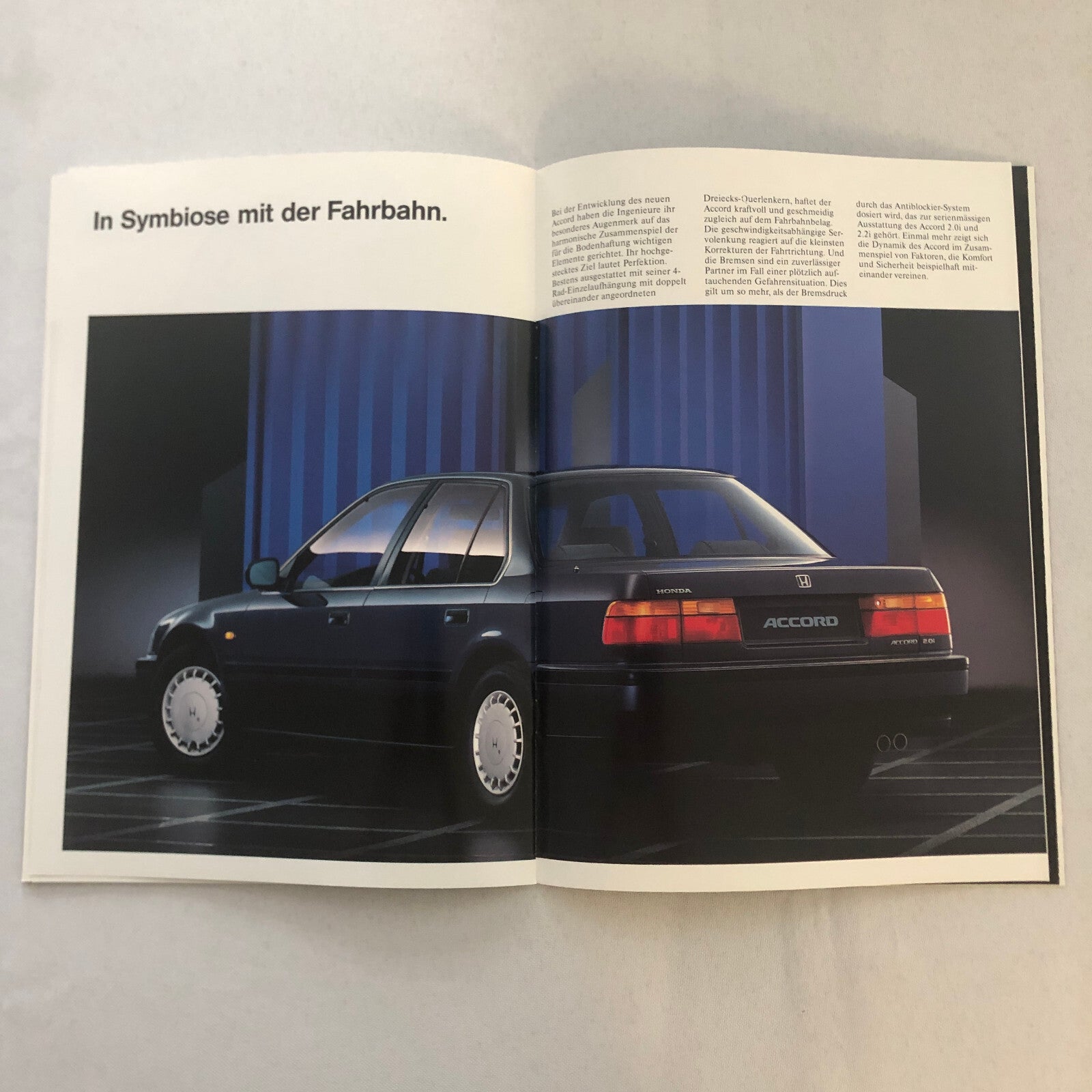 1991 Honda Accord Sedan Car Sales Brochure Catalog GERMAN TEXT European