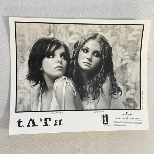 TATU Publicity Press Photo Photograph Julia Volkova Lena Katina 2002