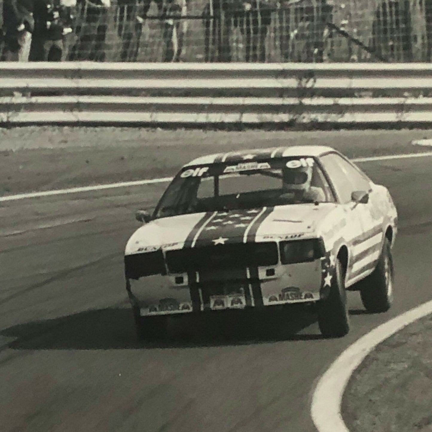 Vintage Racing Photo Photograph 1976 500 KMs de Dijon British Leyland Car + 