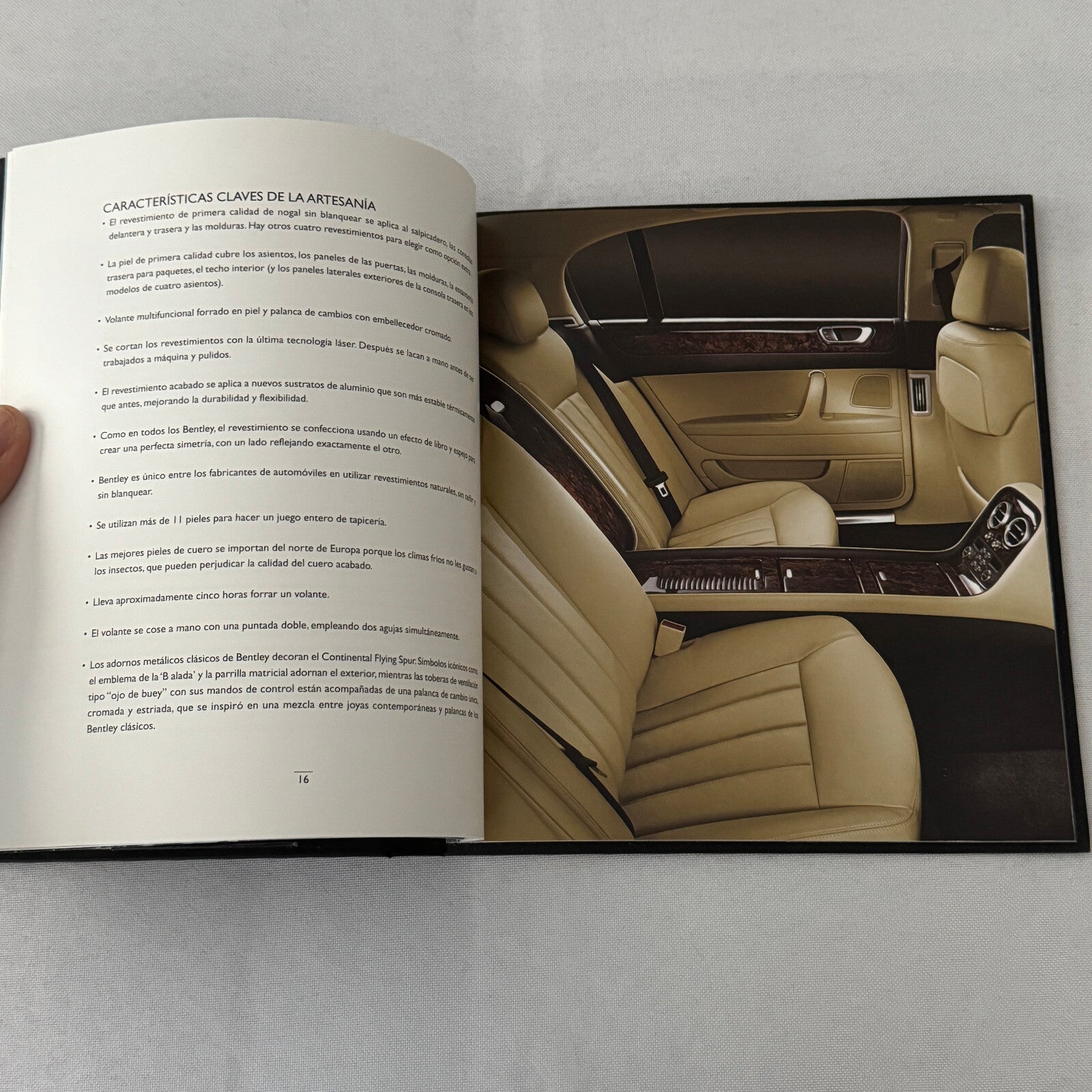 Bentley Continental Flying Spur Car Press Kit Brochure Book with CD SPANISH