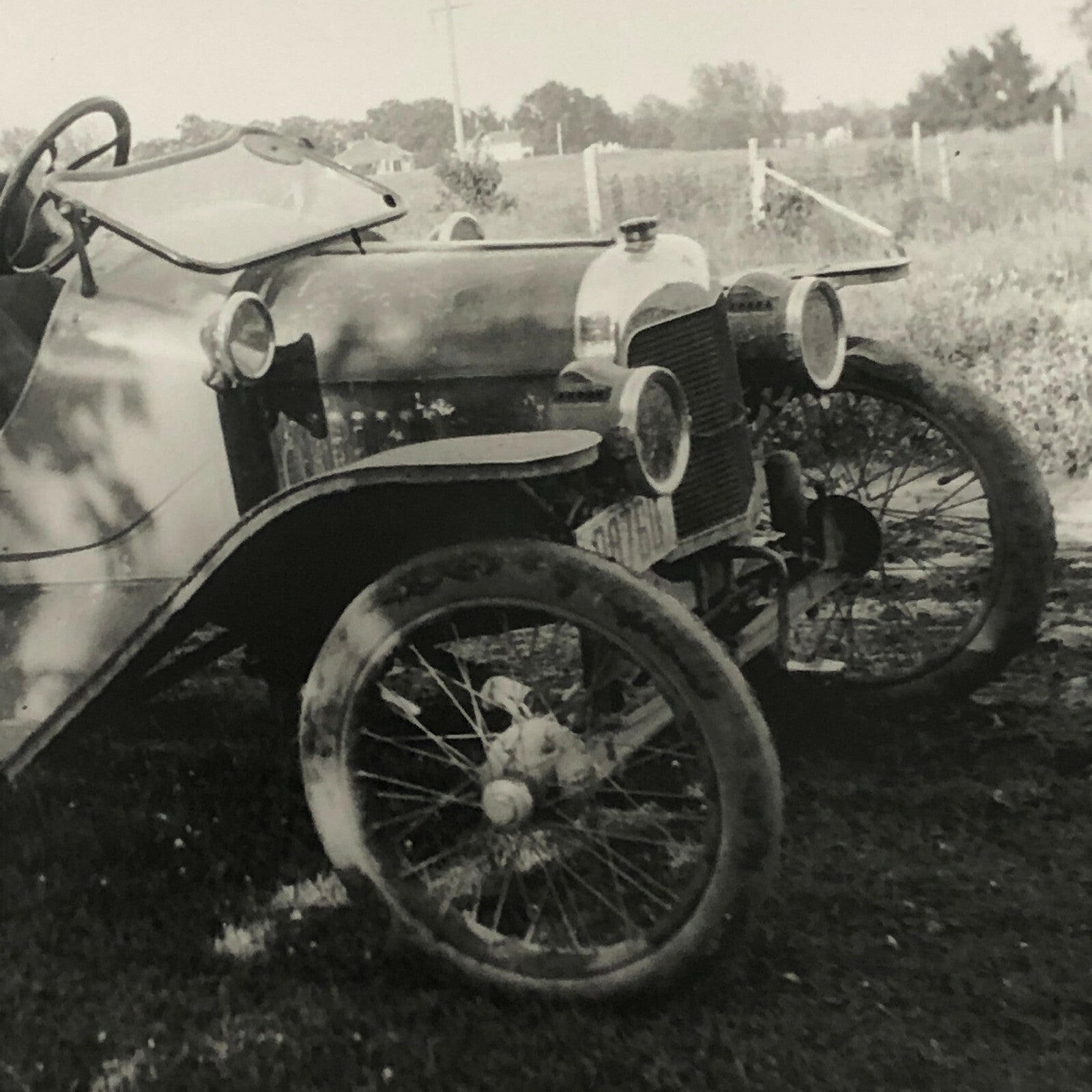 Vintage Early Car Autombile People Photo Photograph - Modern Era Print 