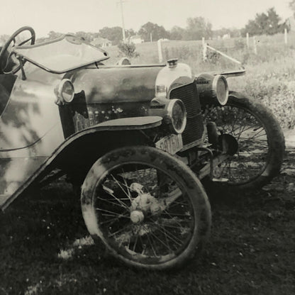 Vintage Early Car Autombile People Photo Photograph - Modern Era Print 