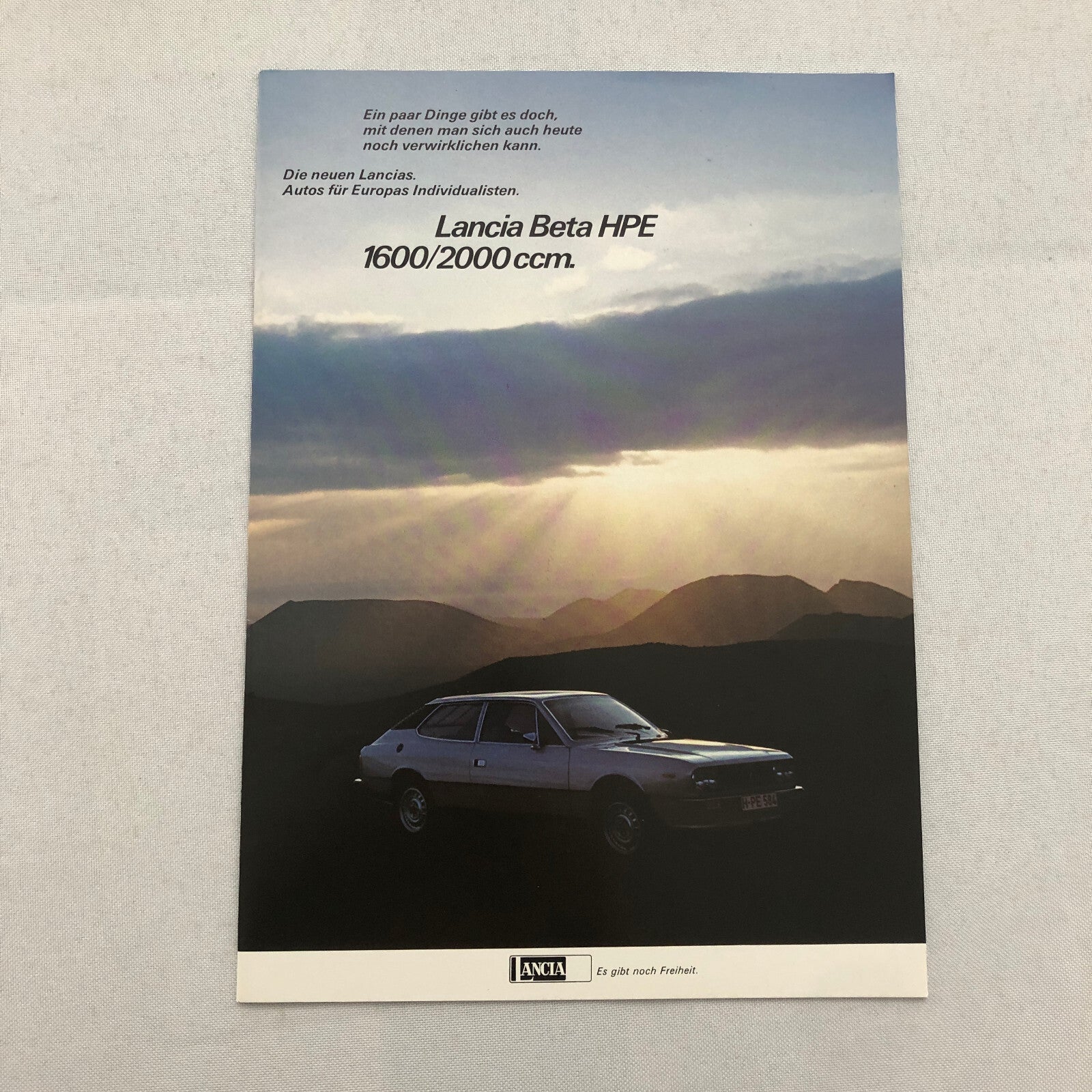 Lanica Beta HPE Car Sales Brochure Catalog Prospekt German Text European Market
