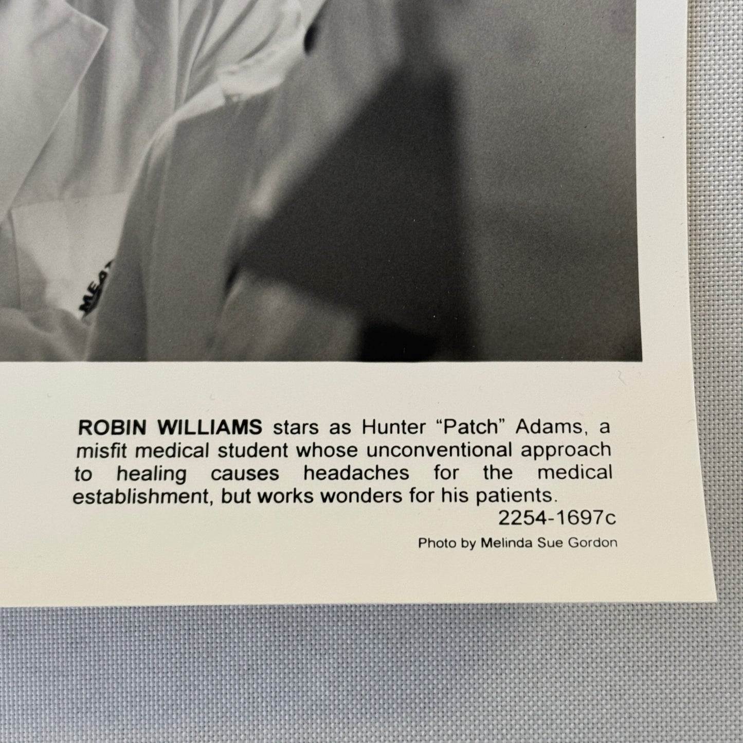 Robin Williams Patch Adams Movie Film Press Photo Photograph 1998