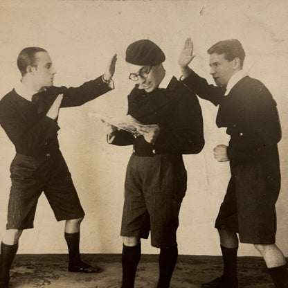 Circus Performer Comedy Acrobat Act Vintage Troupe Frilli