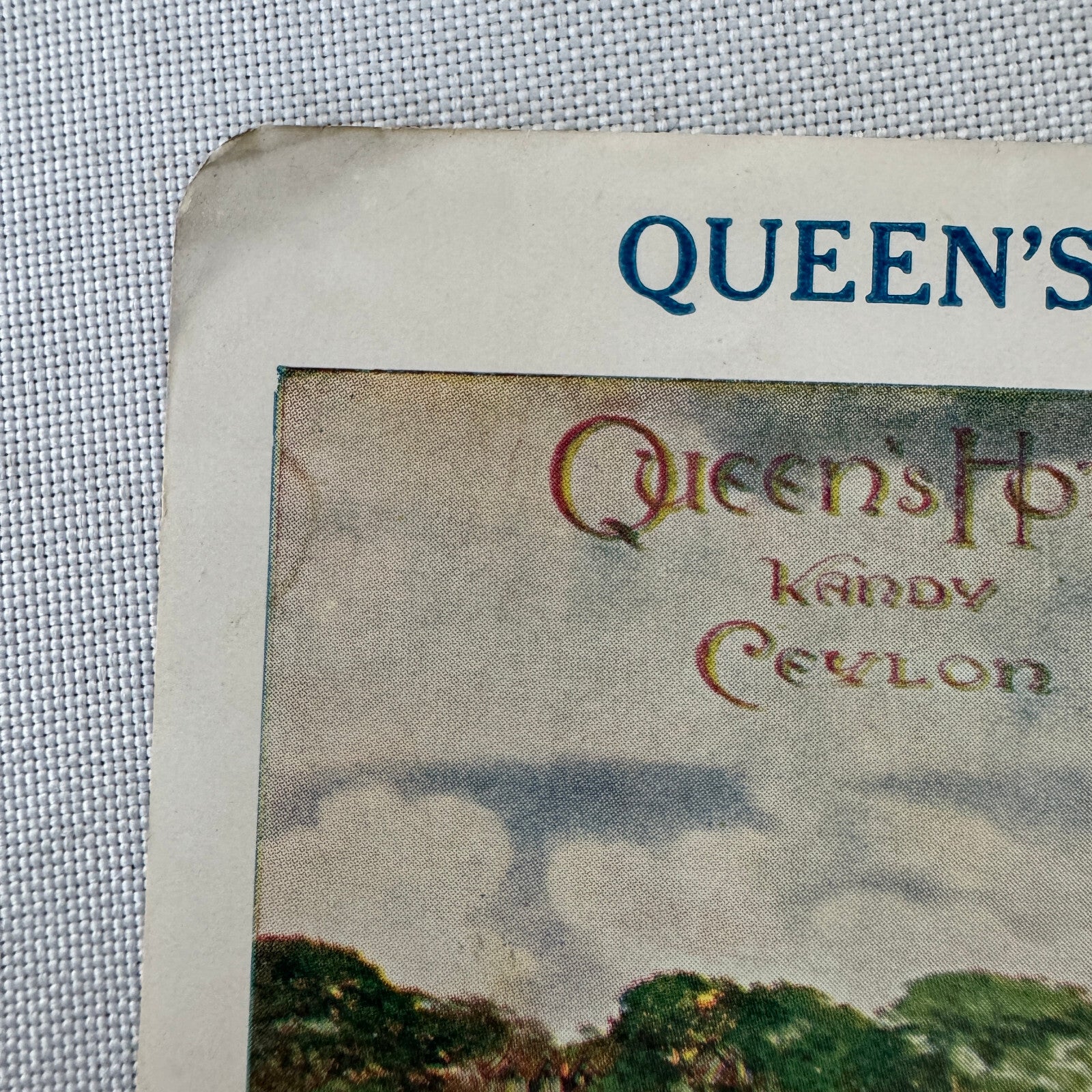 Vintage Hotel Travel Luggage Label Queen's Hotel Kandy Ceylon Sri Lanka