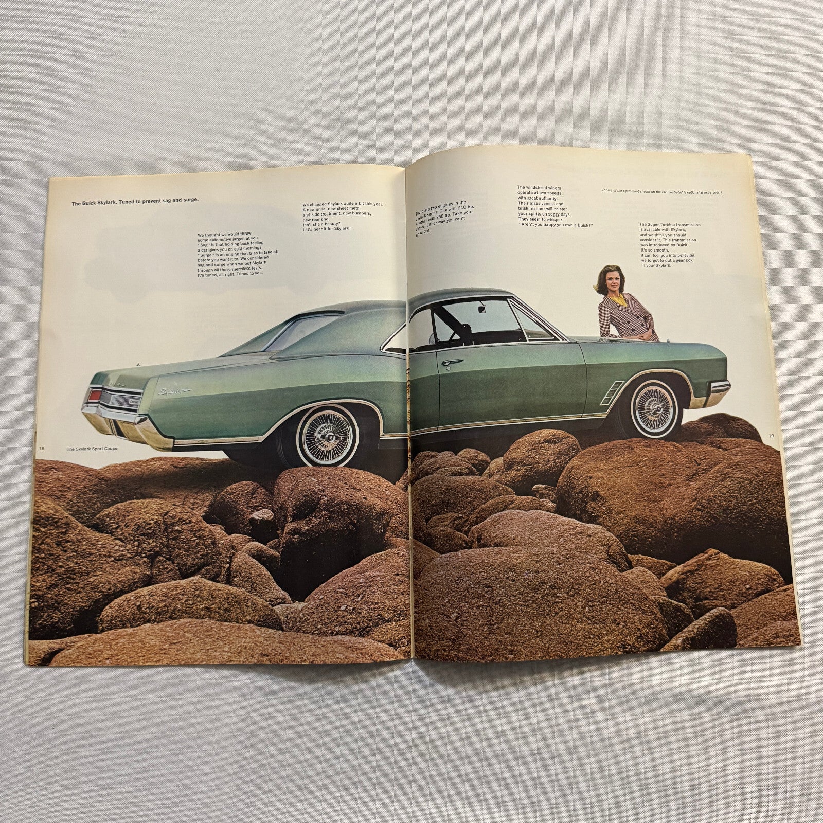 1966 Buick Sales Brochure Catalog Riviera Electra Wildcat LeSabre Skylark +