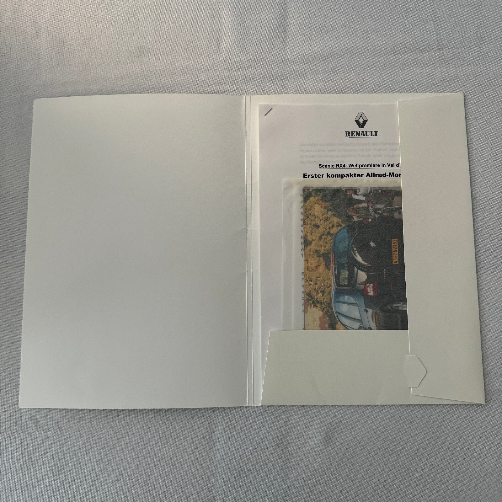 1999 Renault Scenic RX4 Car Press Kit Sales Brochure Photos