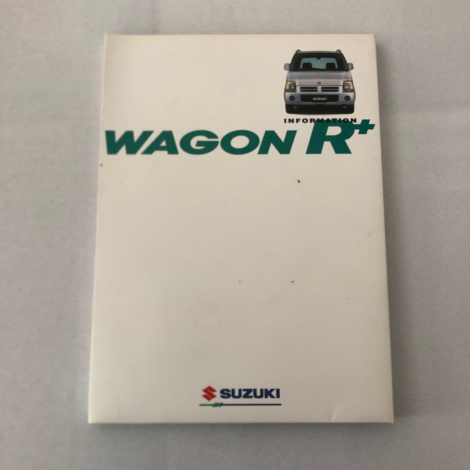 1997 Suzuki Wagon R Press Kit German Brochure Diskette 35mm Slides Photos