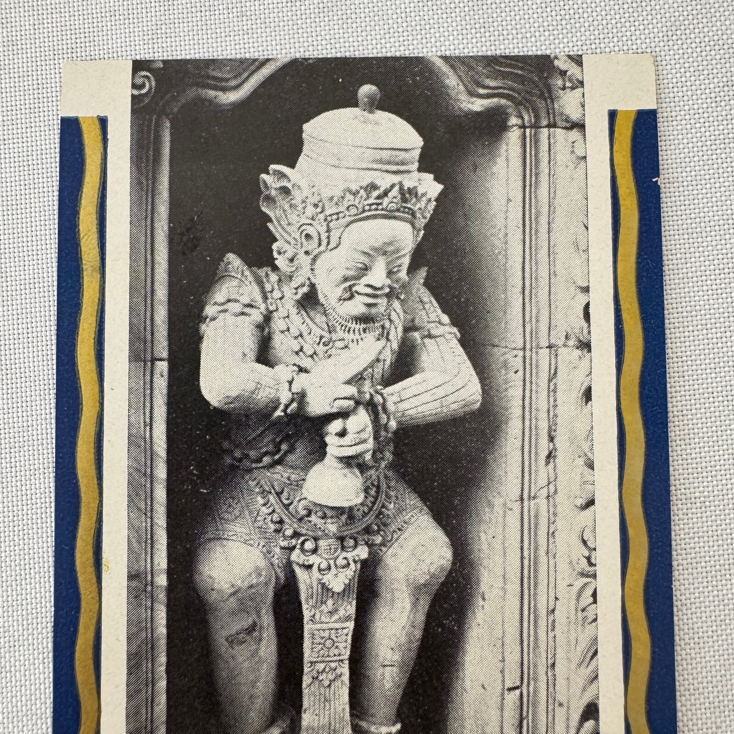 Vintage Hotel Travel Luggage Label Bali Hotel Den Pasar Indonesia