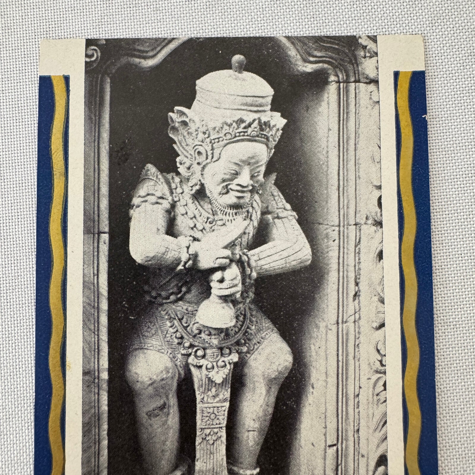 Vintage Hotel Travel Luggage Label Bali Hotel Den Pasar Indonesia
