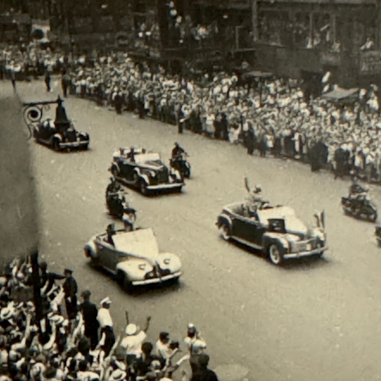 President Dwight D Eisenhower Parade Car Limousine Photo Photograph 1945