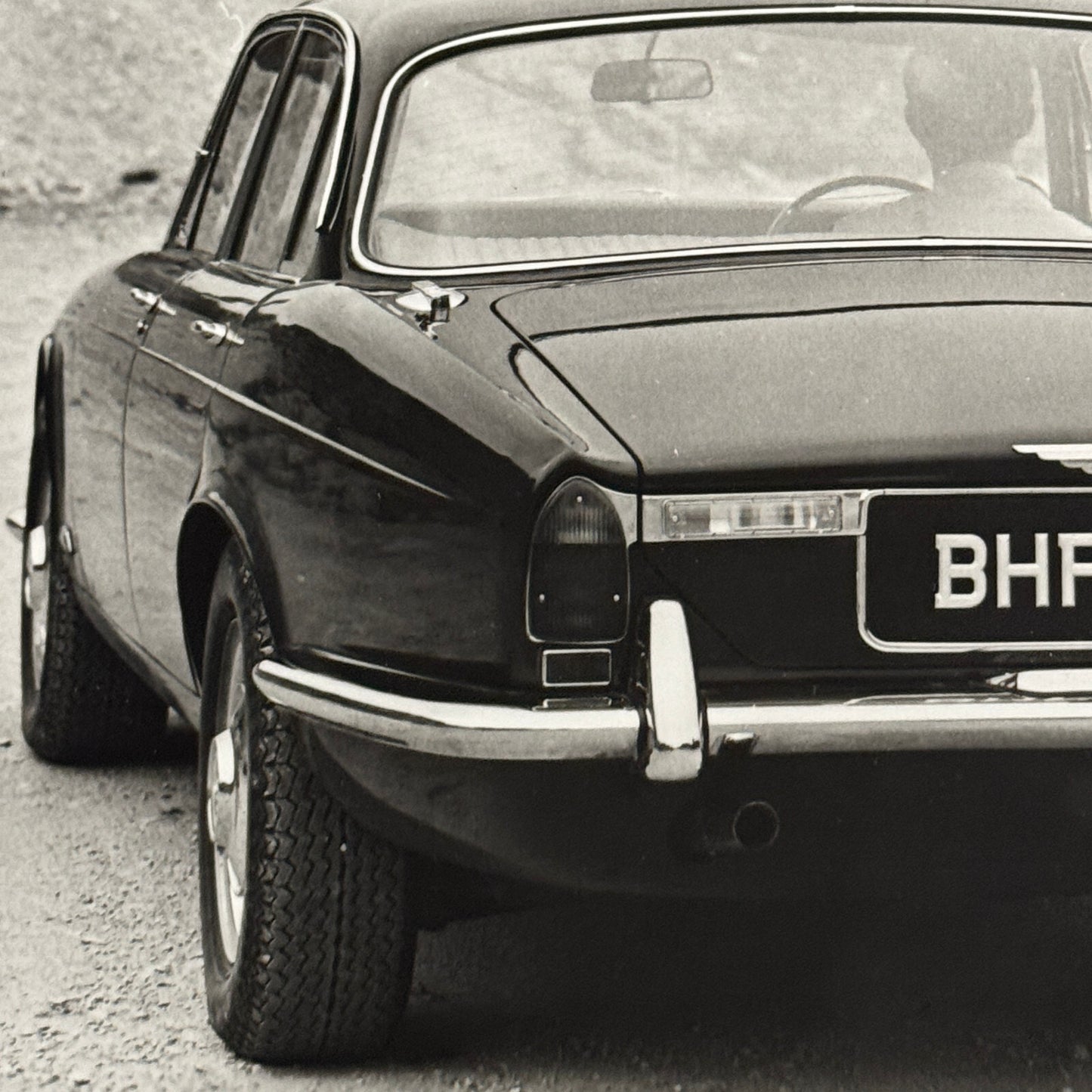 Jaguar XJ6 Car Factory Press Photo Photograph Print British Leyland