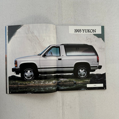 1993 GMC Truck Sales Brochure Catalog Jimmy Yukon Suburban