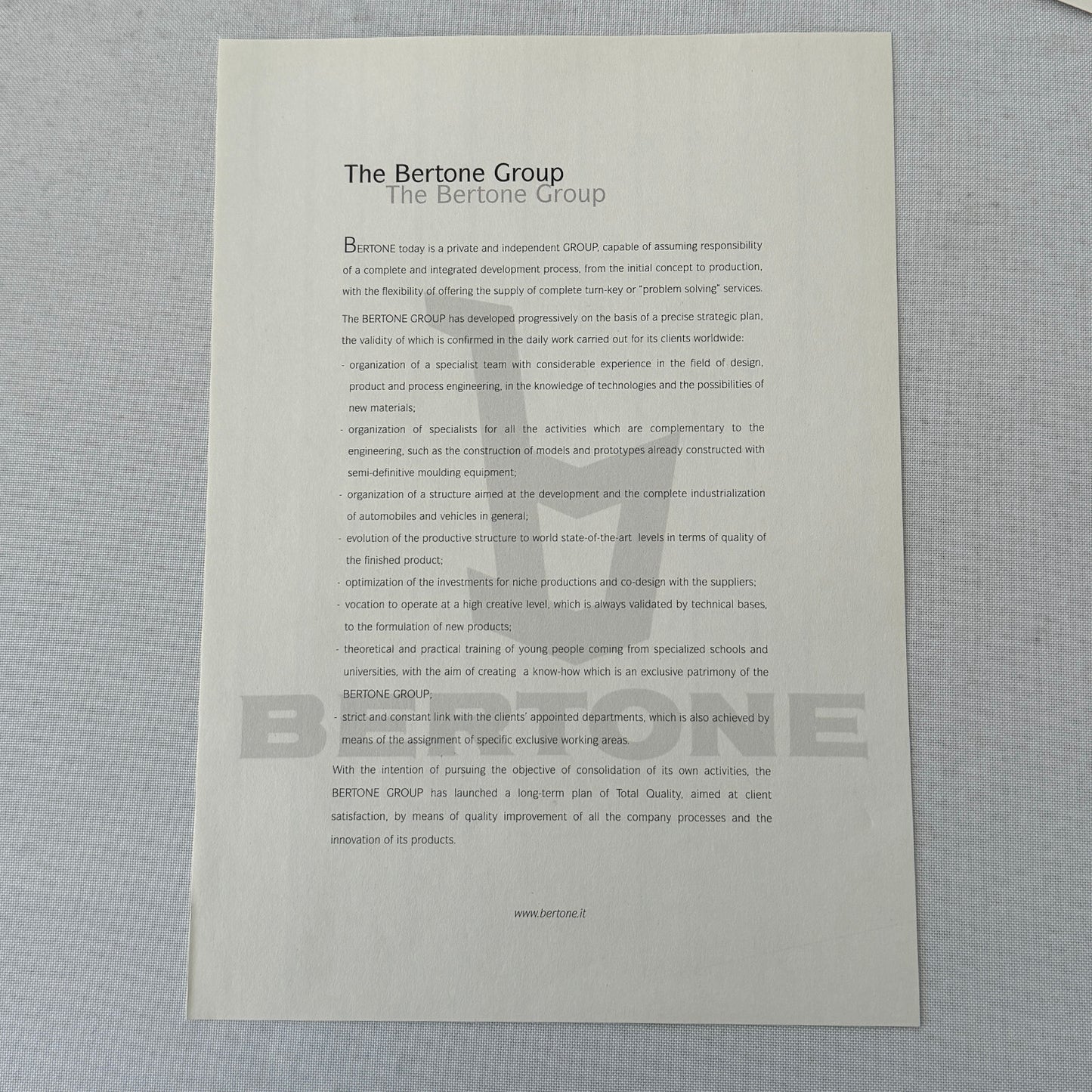 2001 Bertone Filo Drive by Wire Car Press Kit with 35mm Photo Slides Folder