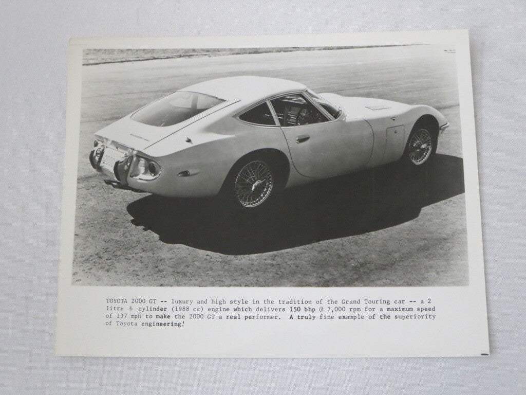 Vintage Toyota 2000GT Sports Car Factory Press Photo Photograph Image 2000 GT 