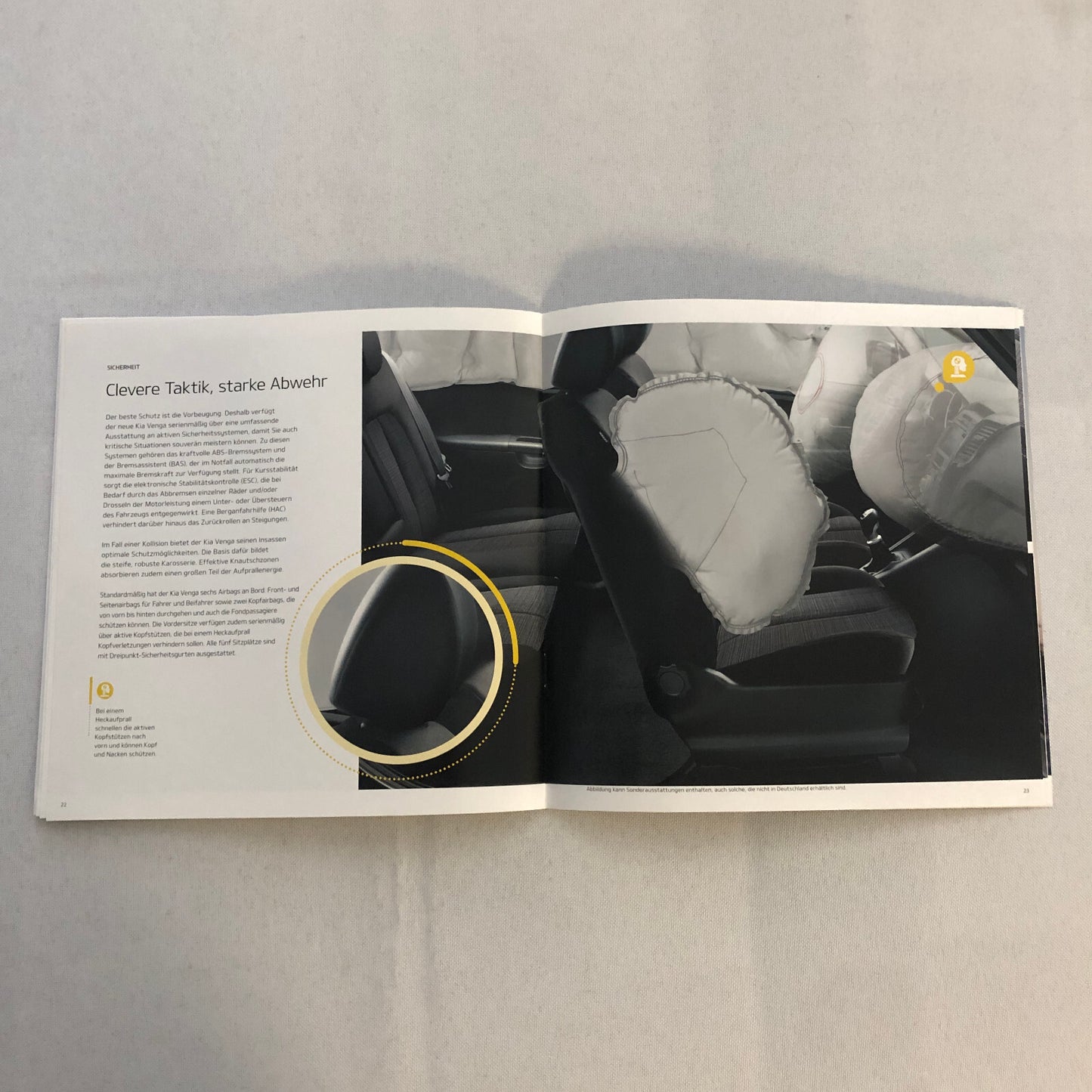 2014 Kia Venga Car Sales Brochure Catalog with Price List GERMAN Market