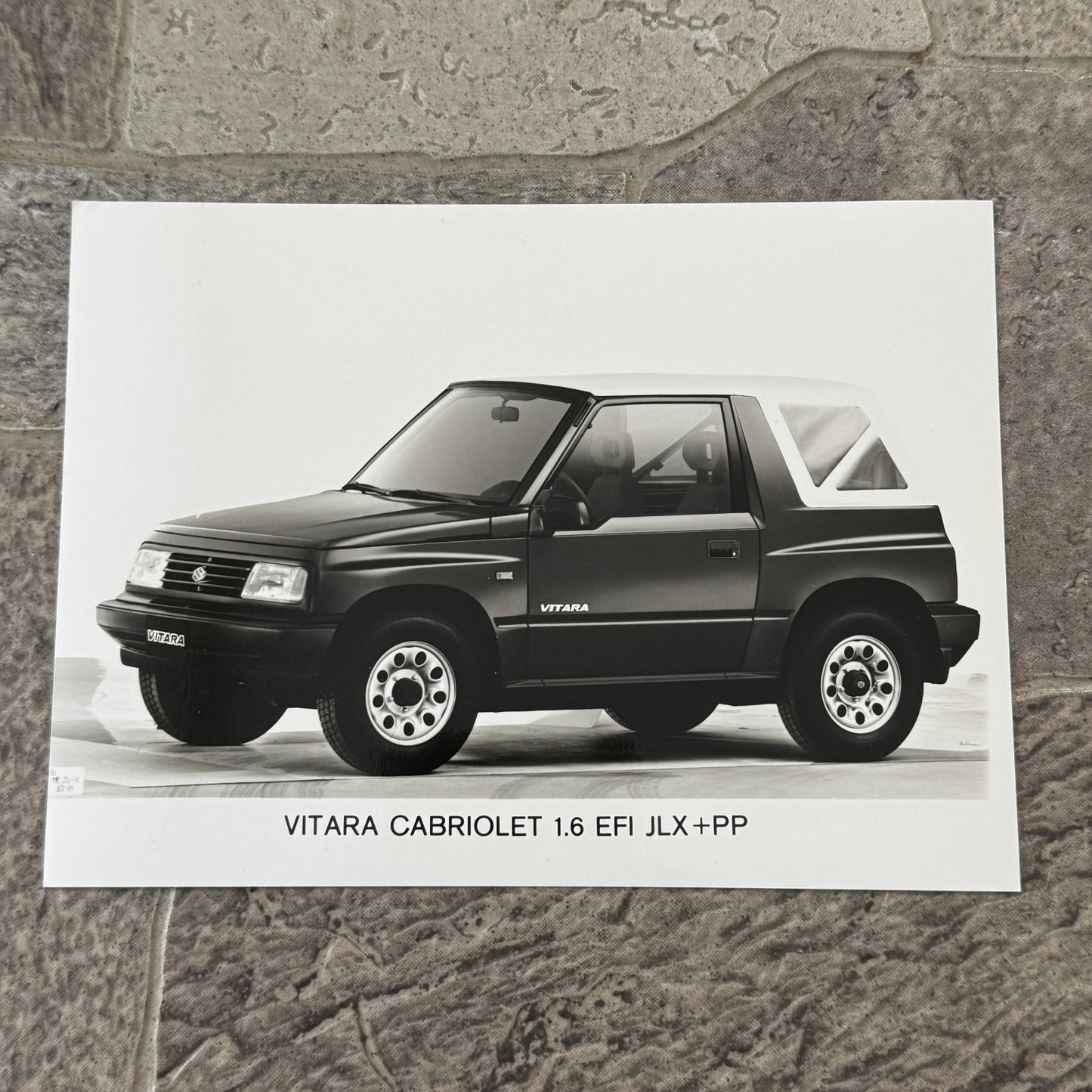 Suzuki Vitara Cabriolet Factory Press Photo Photograph Suzuki Sidekick