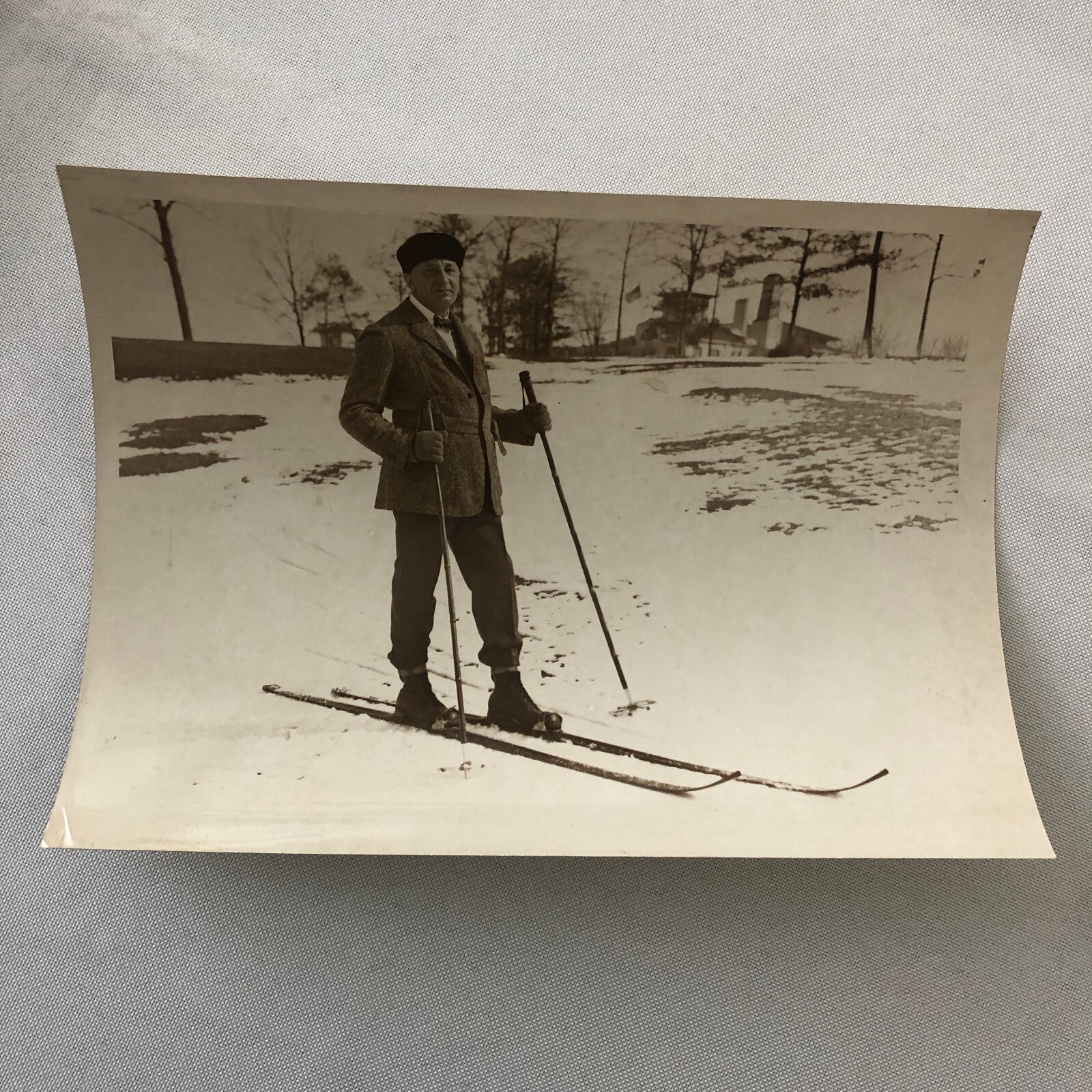 Press Photo Photograph Man Skiing Skis Ski Underwood and Underwood Photo