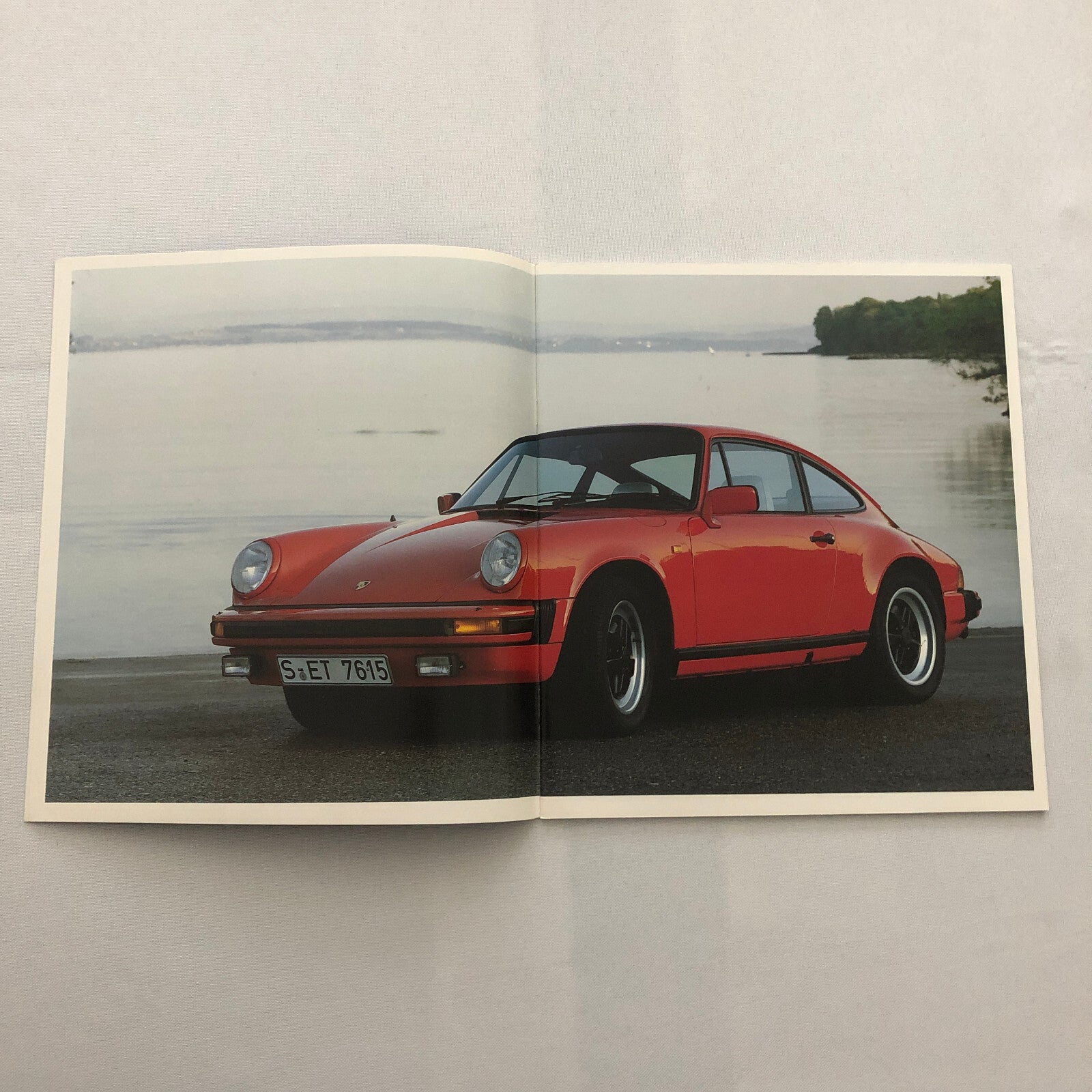 1983 Porsche 911 SC and 911 Turbo Sales Brochure Catalog Prospekt GERMAN TEXT