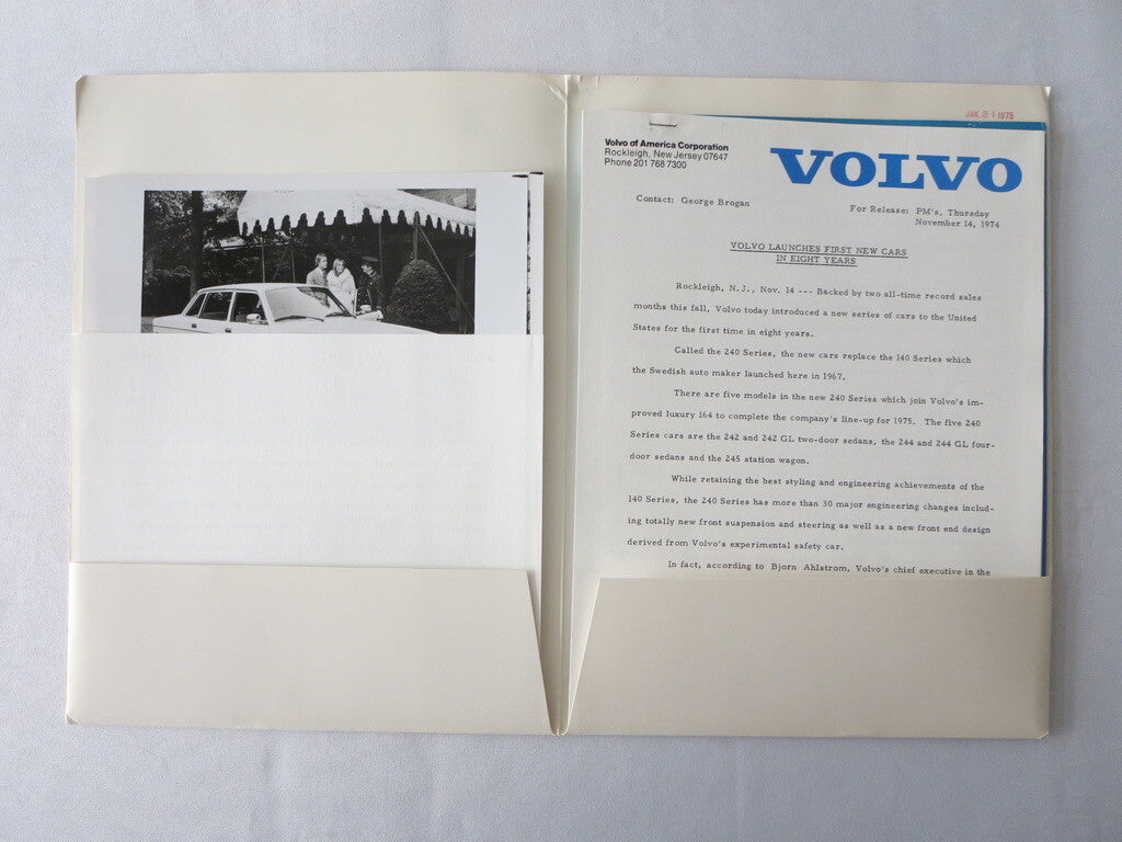 1975 Volvo Press Kit Brochure w/ Photos 164 240 Series Sedan Station Wagon 
