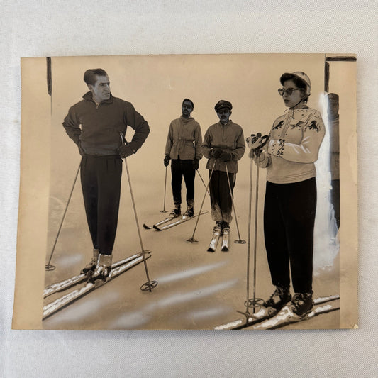 Shah of Persia Mohammad Reza Pahlavi Queen Soraya Vintage Press Photo Ski Iran