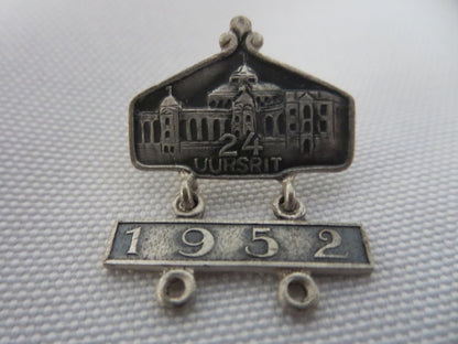 1952 24 Uursrit Hours Dutch European Car Rally Pin Badge 