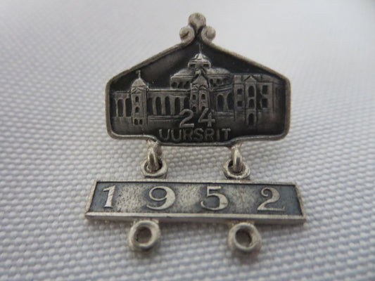 1952 24 Uursrit Hours Dutch European Car Rally Pin Badge 