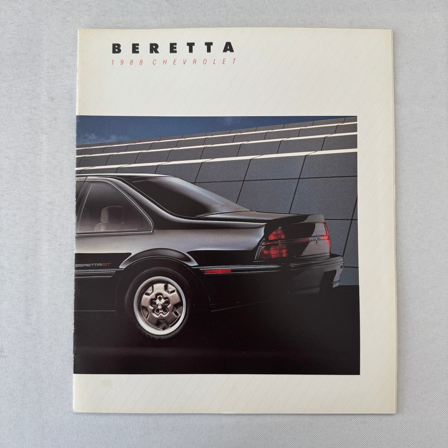 1988 Chevrolet Beretta Car Sales Brochure Catalog Vintage Advertising